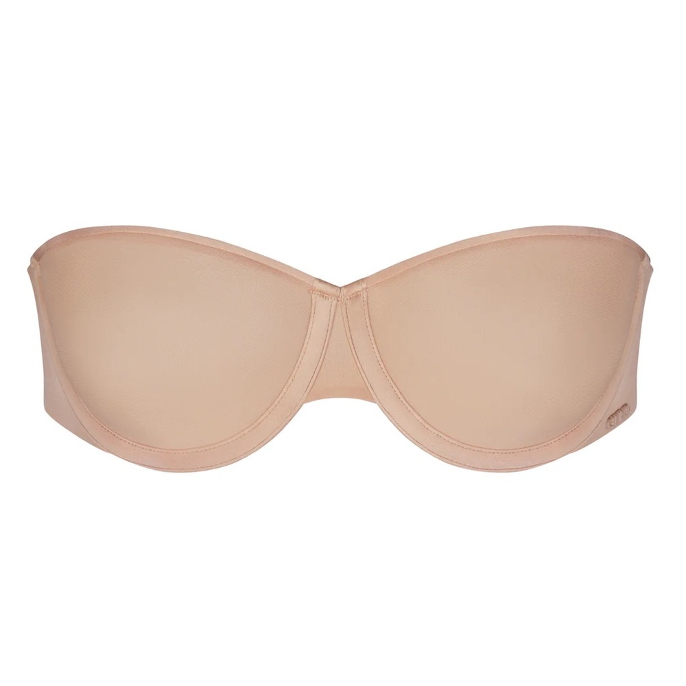 SKIMS Weightless Strapless Bra | Color: Clay | NEW/NWT!!🖤